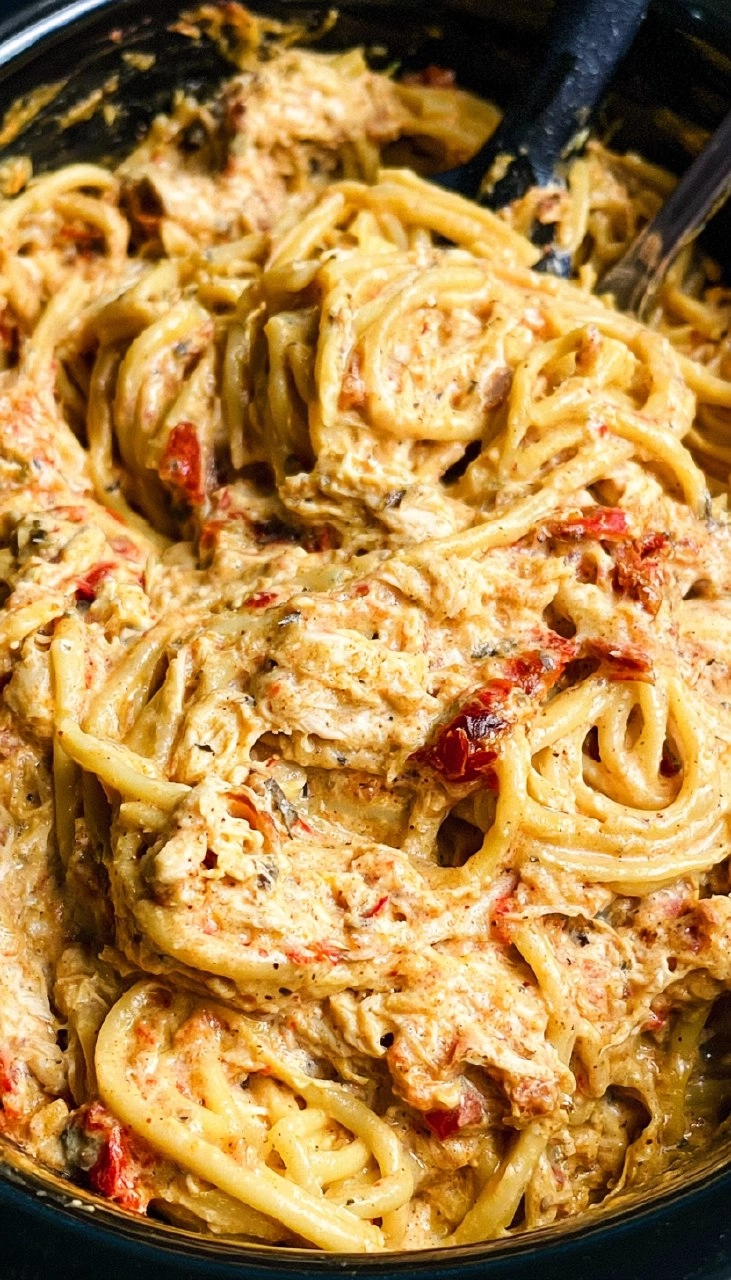 Crockpot Chicken Spaghetti